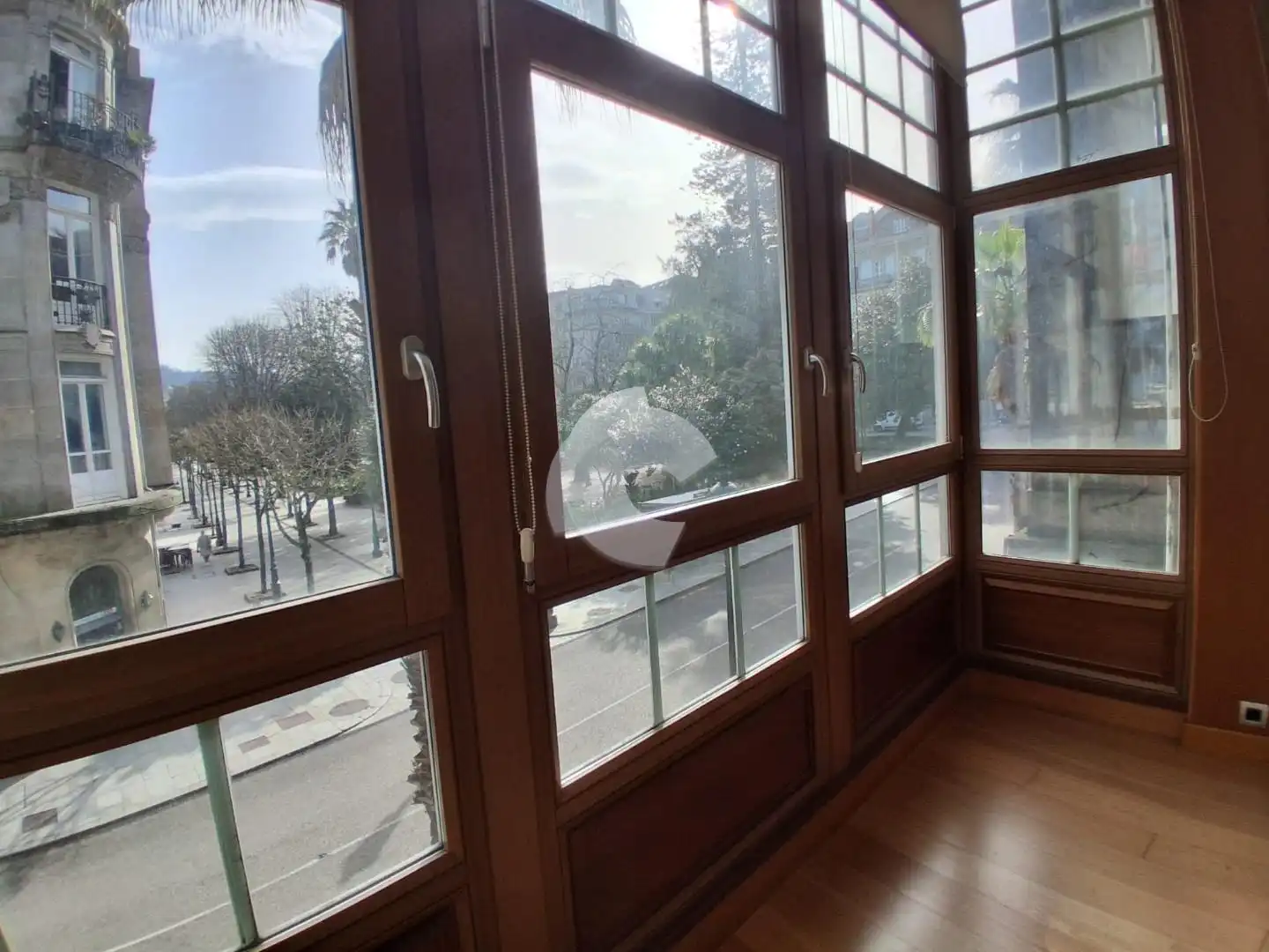 Vista exterior de Pis de lloguer en Vigo  amb Calefacció, Parquet i Traster