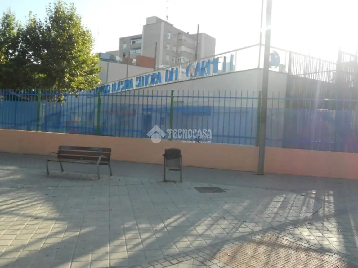 Aparcament de Pis en venda en Móstoles amb Calefacció, Parquet i Terrassa