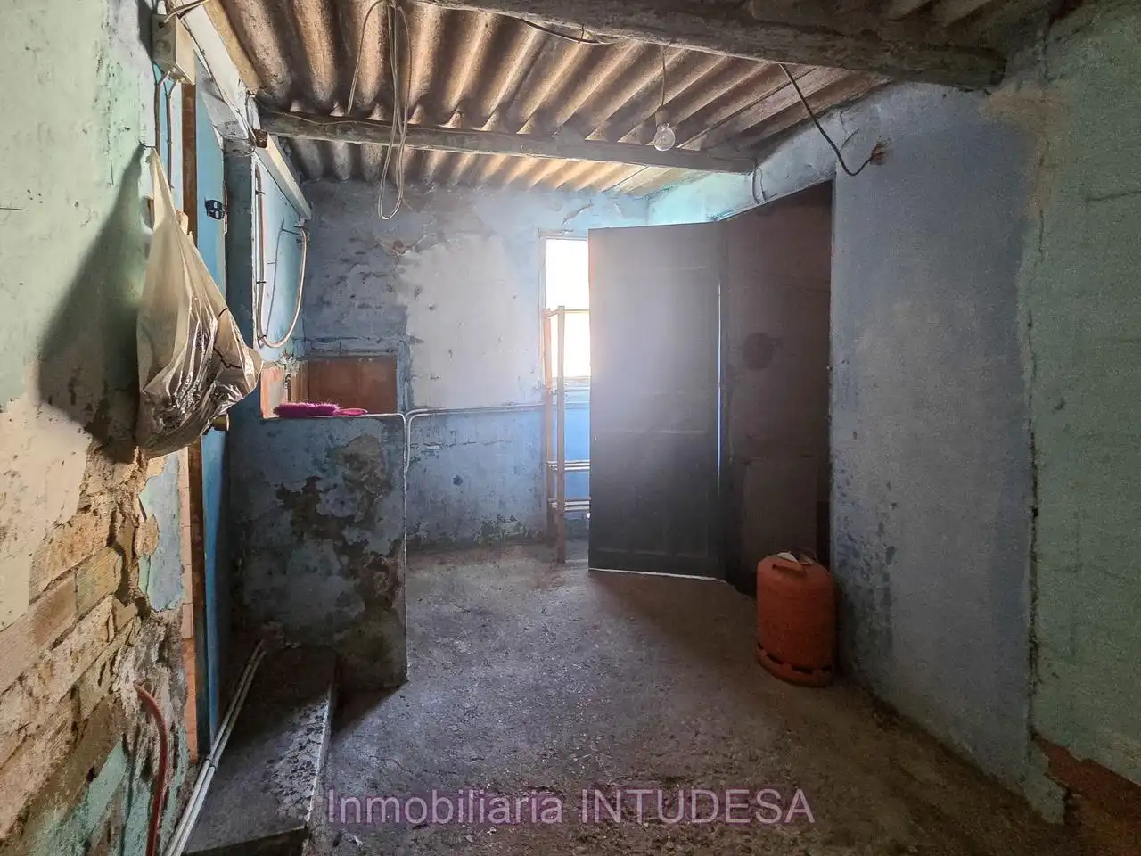 Houses for sale in Calle las Escuelas, Ablitas