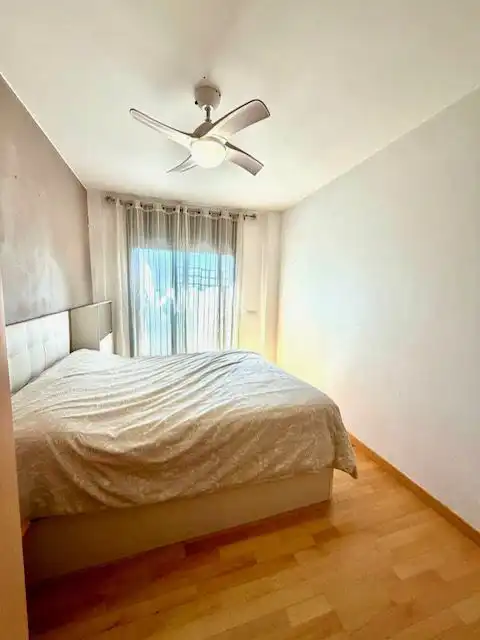 Habitación de Piso en venta en El Pla del Penedès con Calefacción, Parquet y Terraza