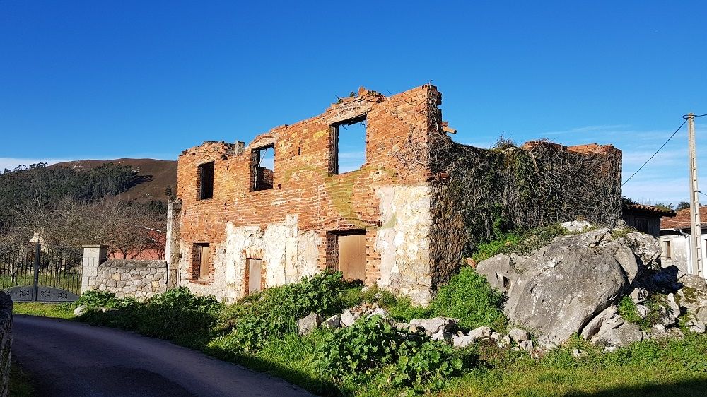 Residencial en venda a Camino Posada la Vieja, Posada - Barro