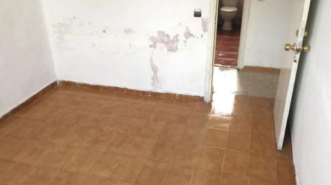 Foto 4 de Pis en venda a C/ Ezequiel Peñalver                           , Aeropuerto,  Madrid Capital