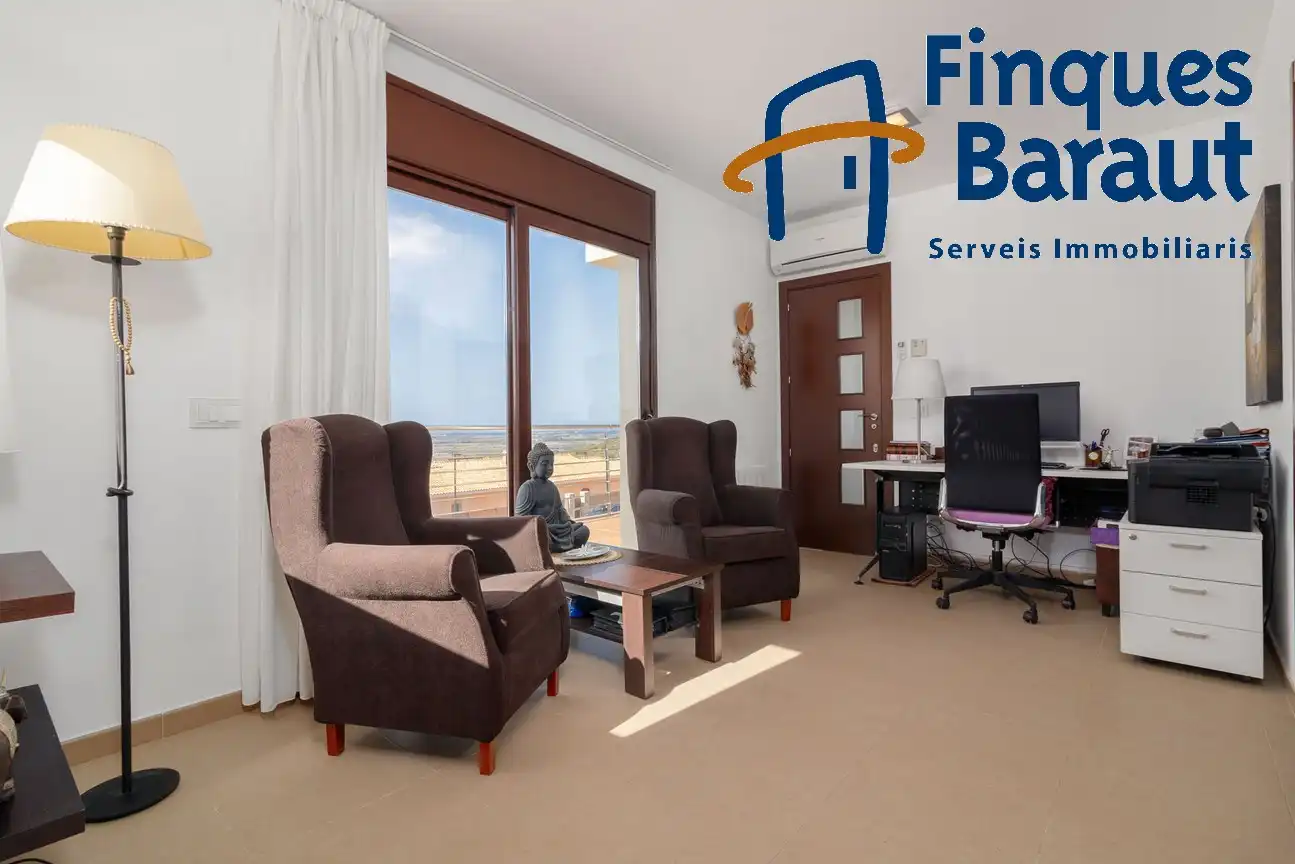 Living room of Houses for sale in Pau  with Air Conditioner, Heating and Private garden