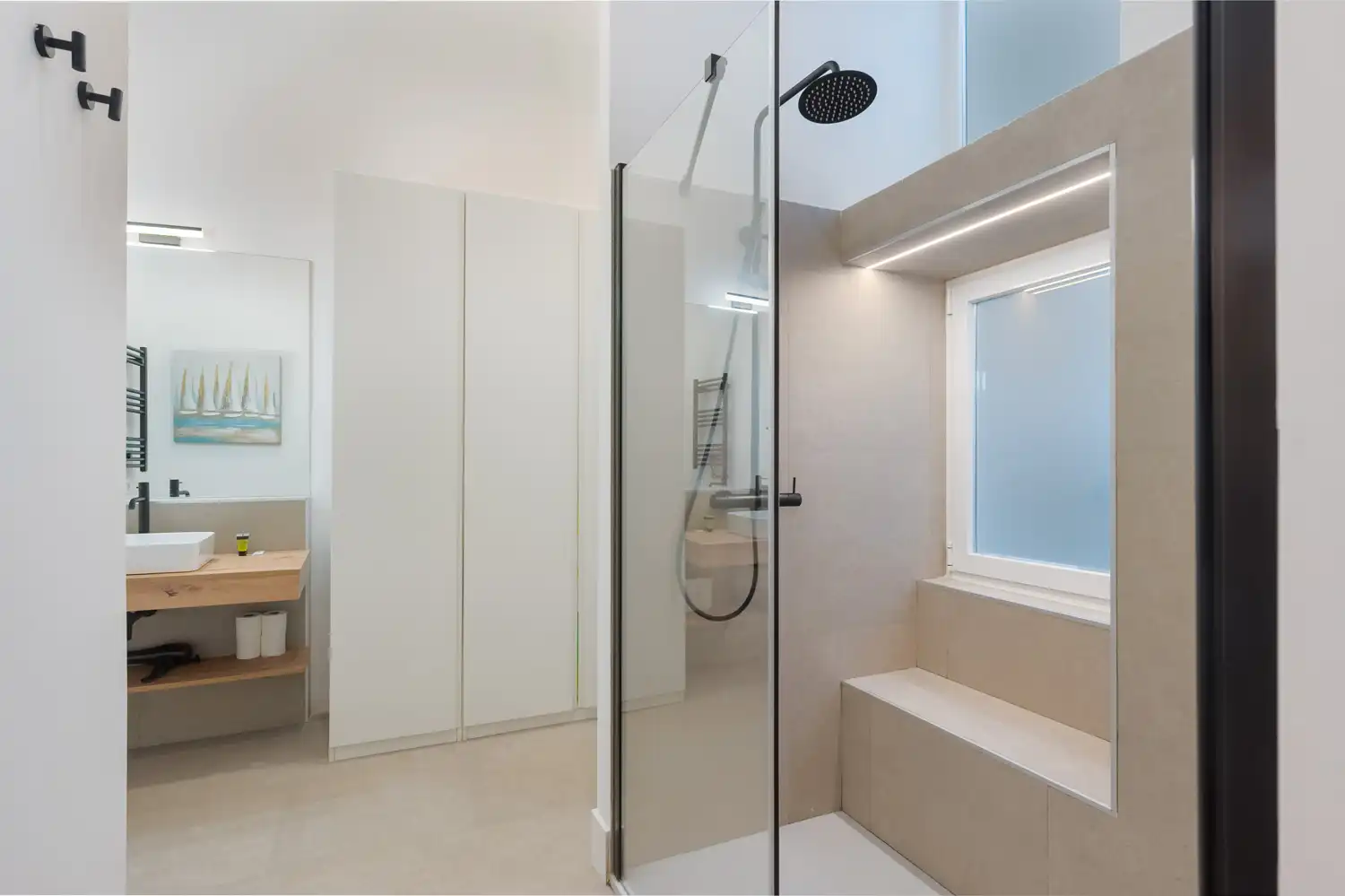 Baño de Apartamento en venta en Sevilla con Aire acondicionado, Calefacción y Amueblado
