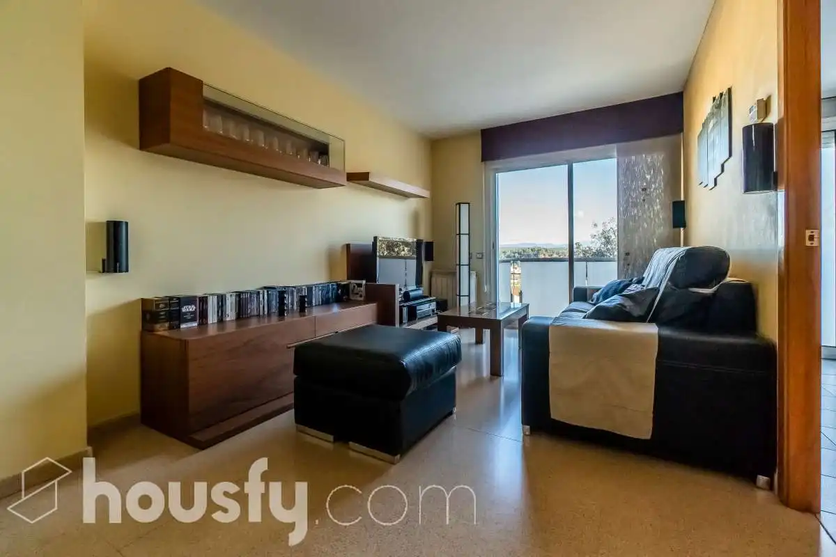 Sala de estar de Piso en venta en Sabadell con Aire acondicionado, Calefacción y Amueblado