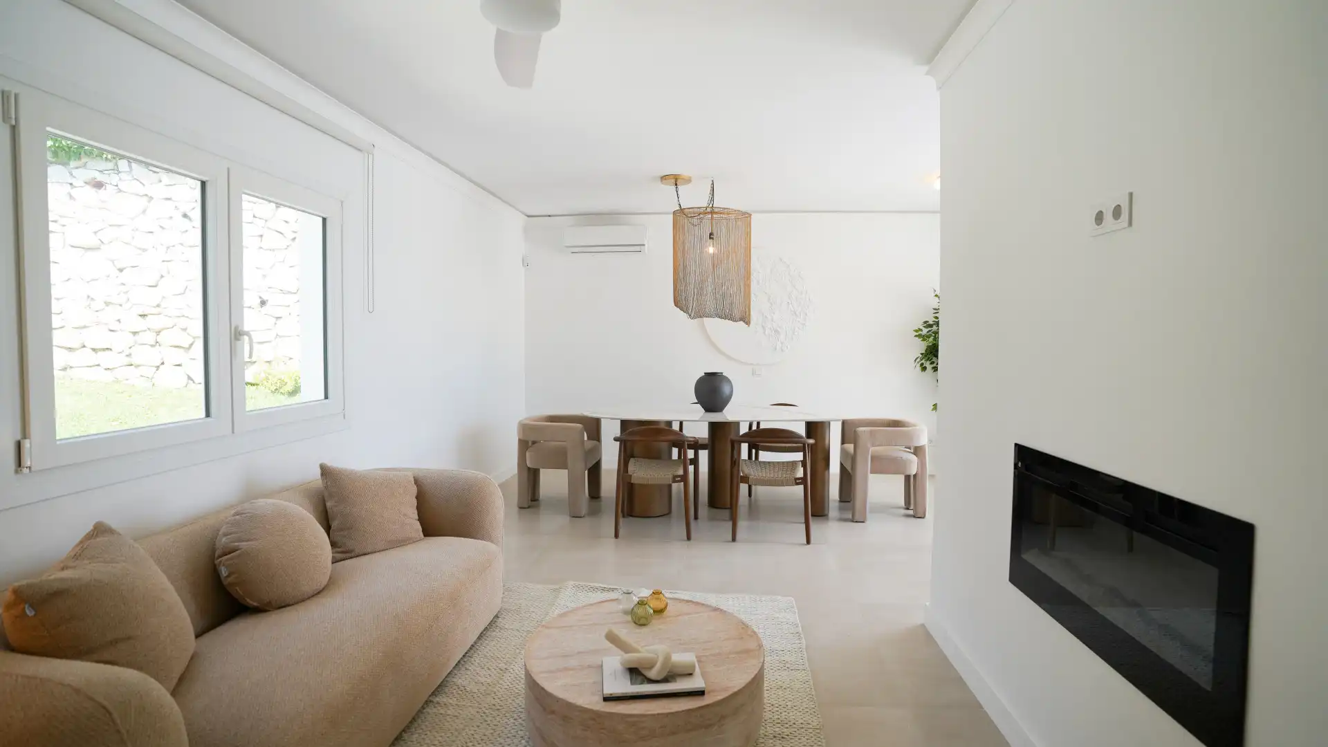 Houses for rent in El Faro de Calaburra - Chaparral