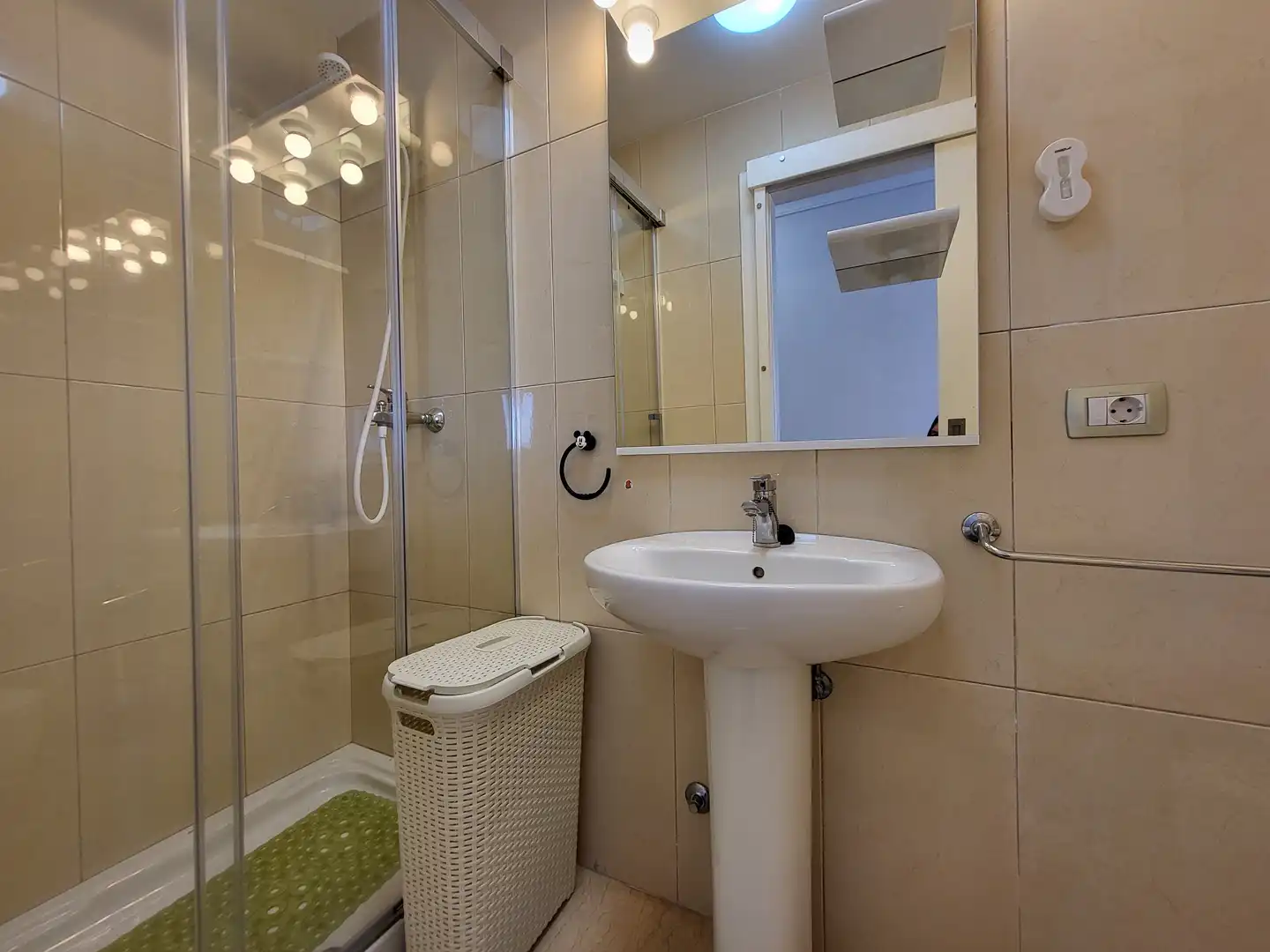 Baño de Ático de alquiler en Puerto de la Cruz con Aire acondicionado, Terraza y Trastero
