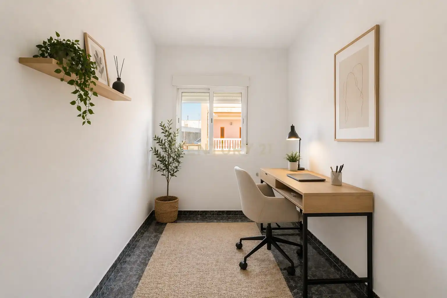 Habitación de Piso en venta en Sollana con Balcón