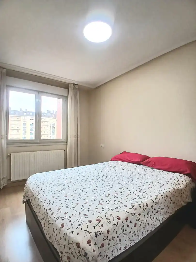 Piso de alquiler en Calle LUXEMBURGO, 1, HUCA - La Cadellada