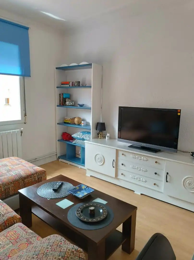 Sala d'estar de Pis en venda en Santander amb Calefacció i Moblat