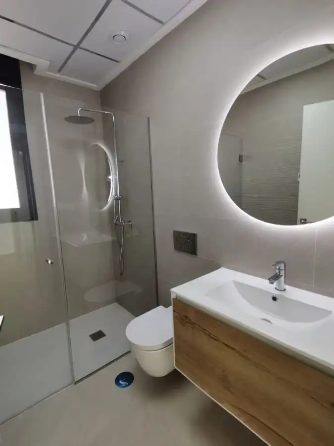 Bathroom of Houses for sale in San Bartolomé  with Private garden, Swimming Pool and Community pool