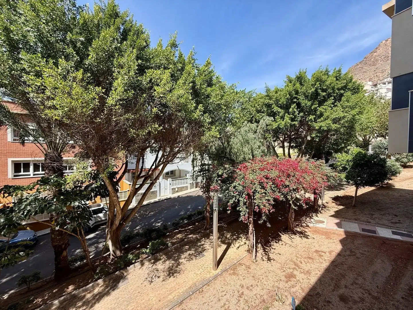 Exterior view of Flat for sale in Roquetas de Mar  with Alarm