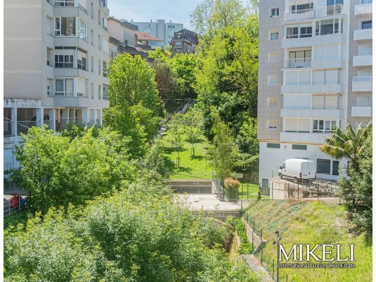 Vista exterior de Piso en venta en Santander con Calefacción, Amueblado y Alarma