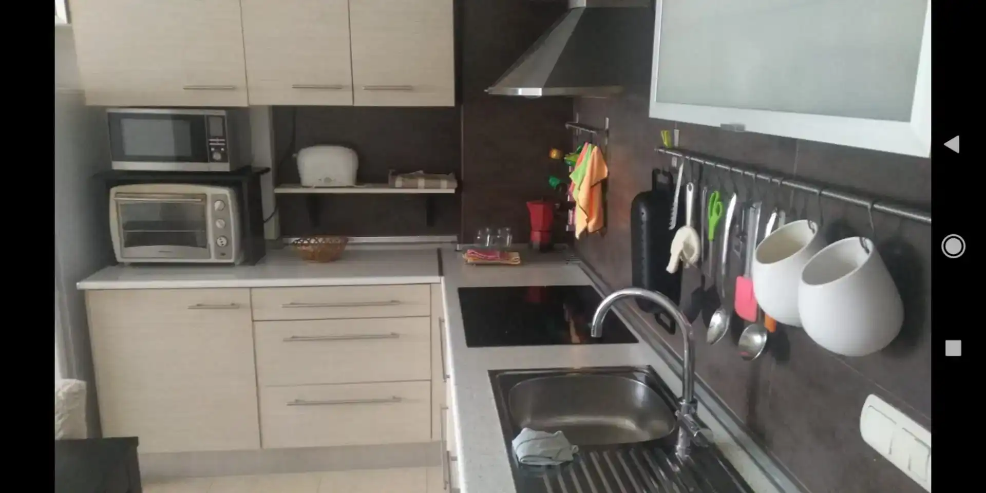 Cuina de Apartament en venda en Torrevieja amb Aire condicionat