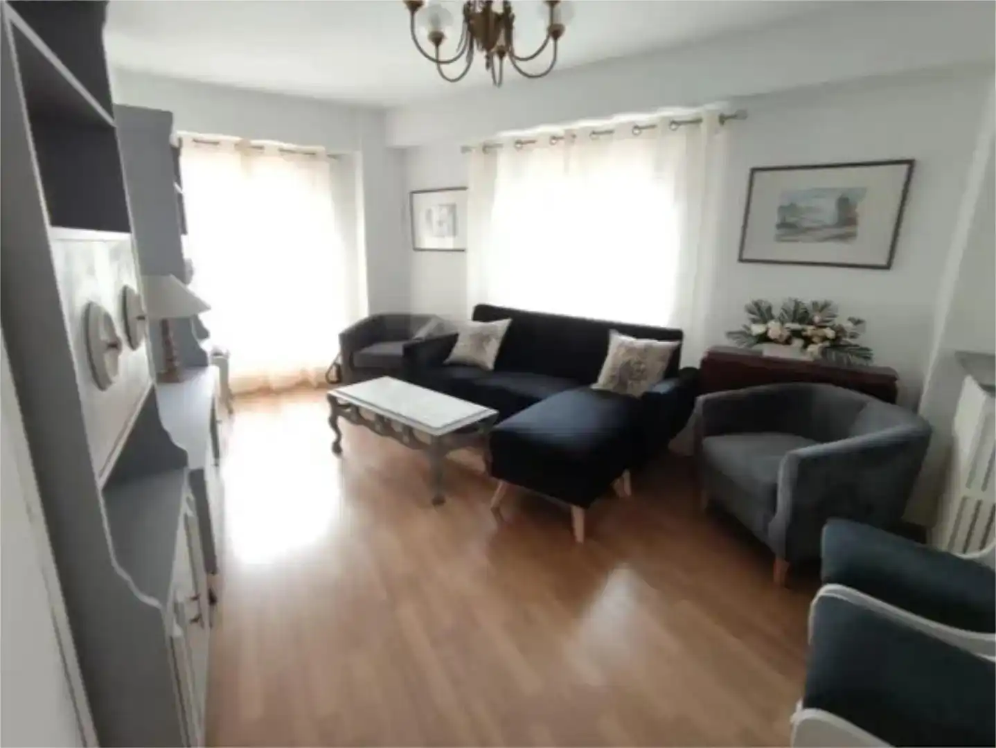 Wohnzimmer von Wohnung zur Miete in Rondilla