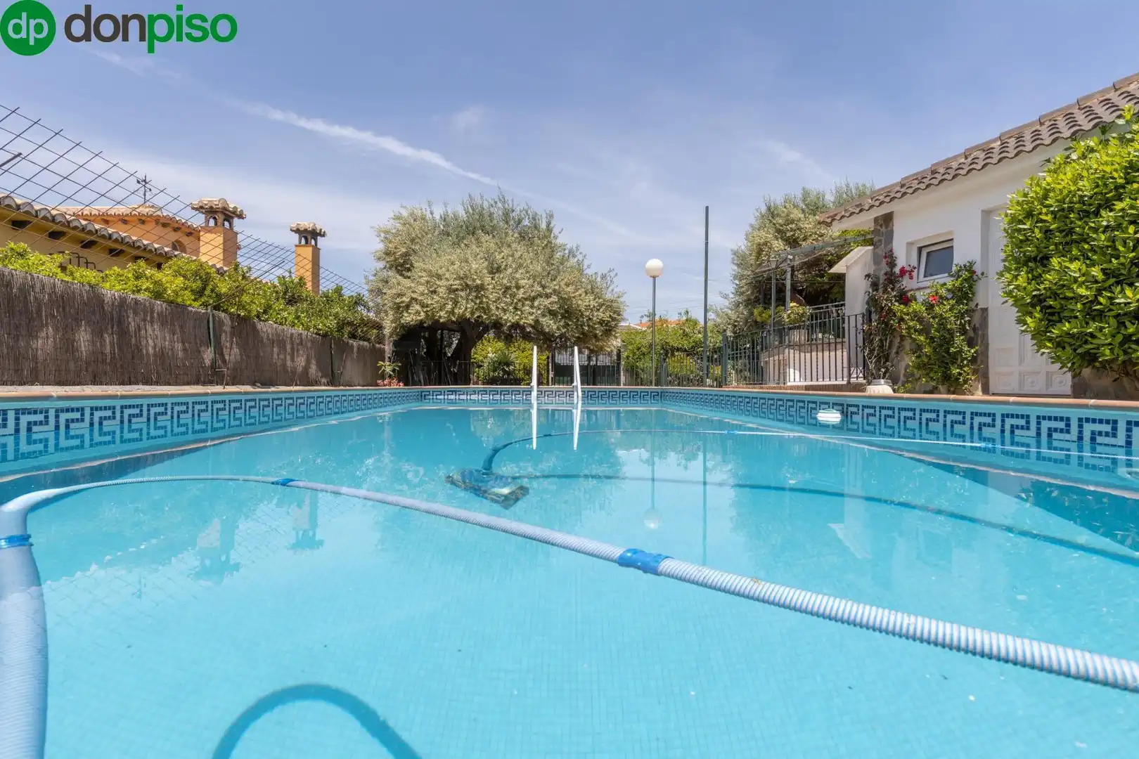 Villa mit Terrasse zum Verkauf in Calle Calle Borgoña, imagen 52