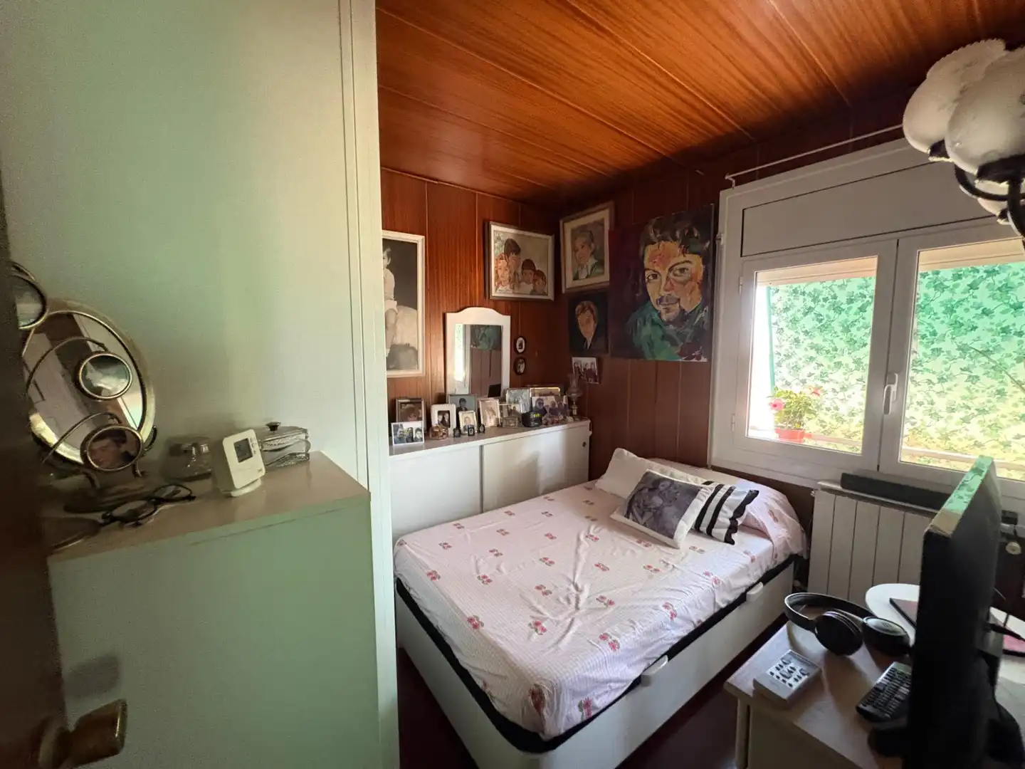 Habitación de Ático en venta en Barcelona con Aire acondicionado y Amueblado
