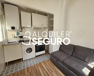 Sala d'estar de Pis de lloguer en  Madrid Capital amb Aire condicionat