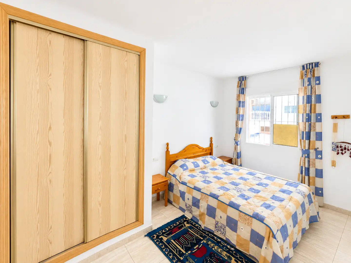 Habitación de Piso en venta en Torrevieja con Aire acondicionado, Calefacción y Terraza