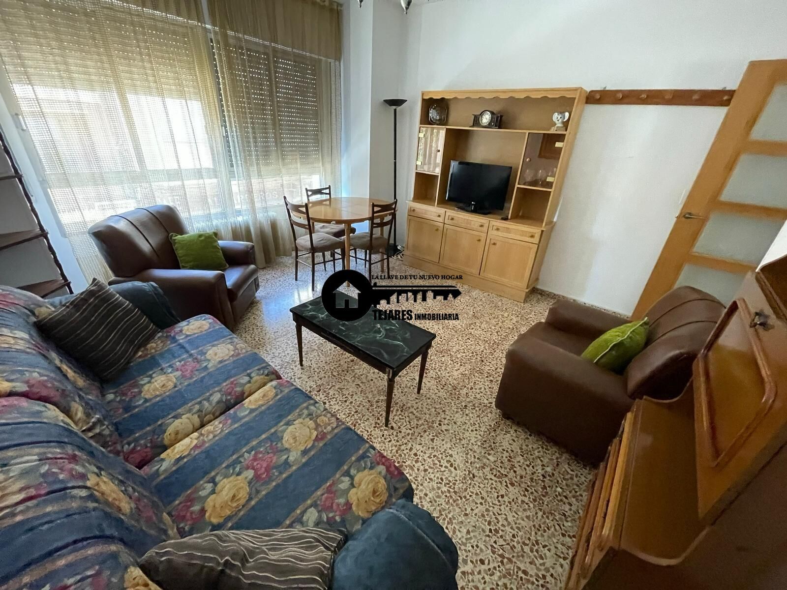 Sala d'estar de Pis de lloguer en  Albacete Capital amb Calefacció i Balcó