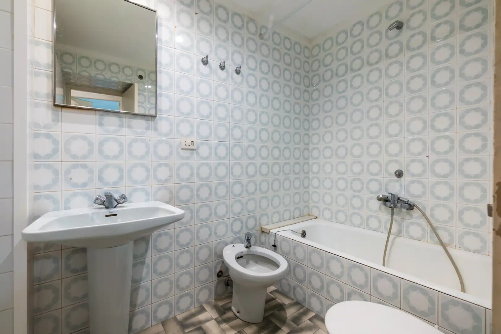 Baño de Piso en venta en Figueres con Balcón, Internet y Alarma