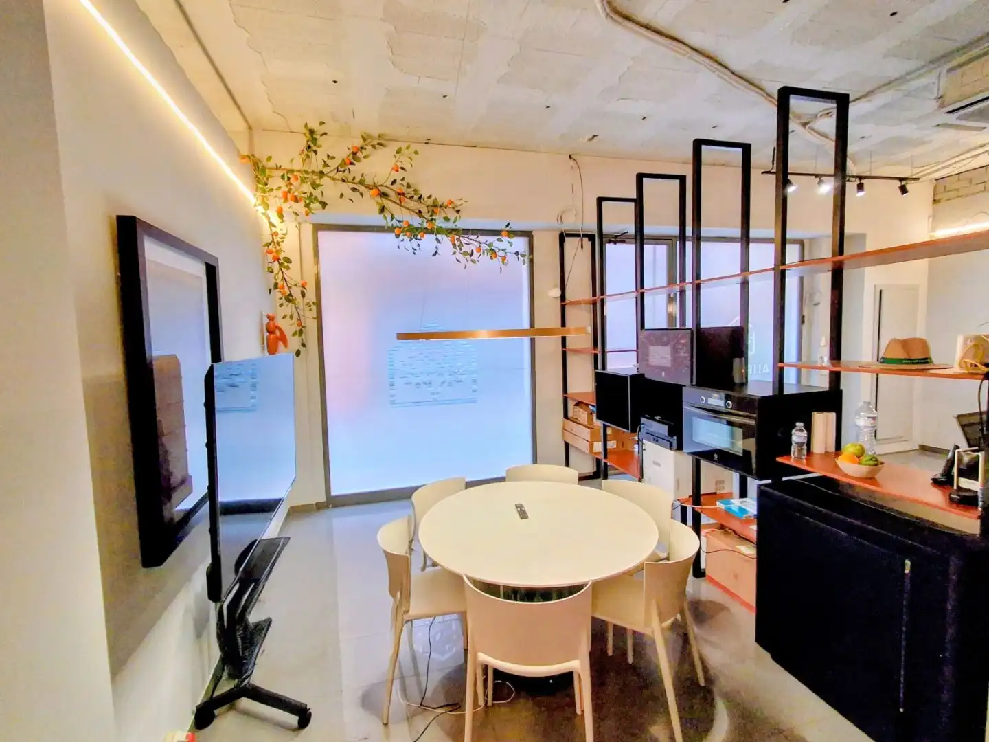 Commercial properties for rent in Murcia  with Air Conditioner