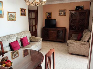 Wohnung mit Balkon zur Miete in Avenida de Cadiz
