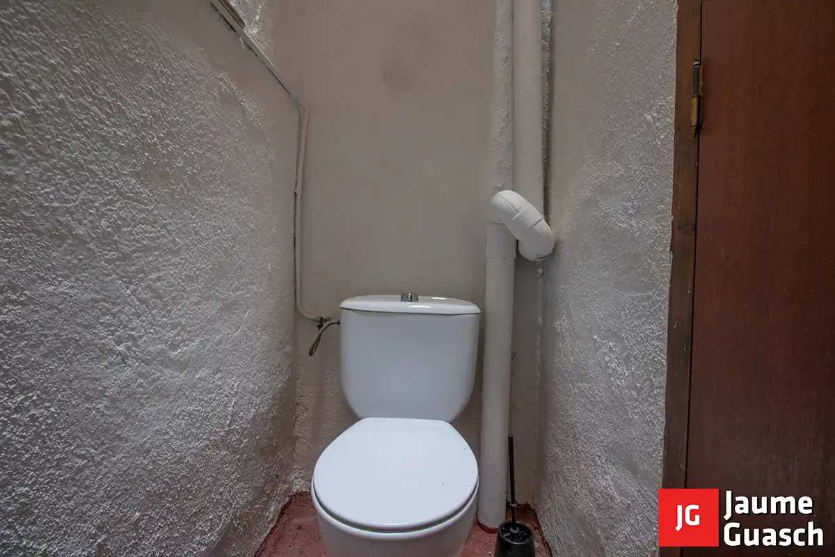 Baño de Casa adosada en venta en Torredembarra con Aire acondicionado, Calefacción y Jardín privado