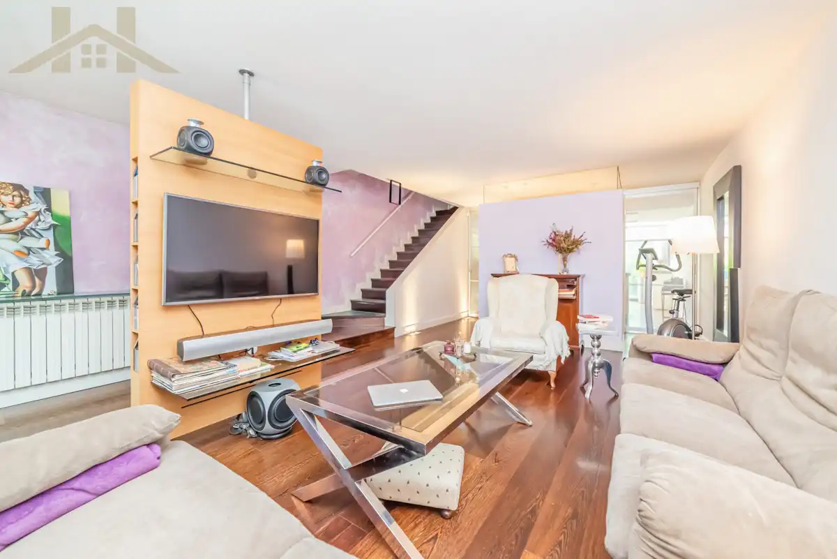 Living room of Detached homes for sale in Tres Cantos  with Air Conditioner, Heating and Private garden