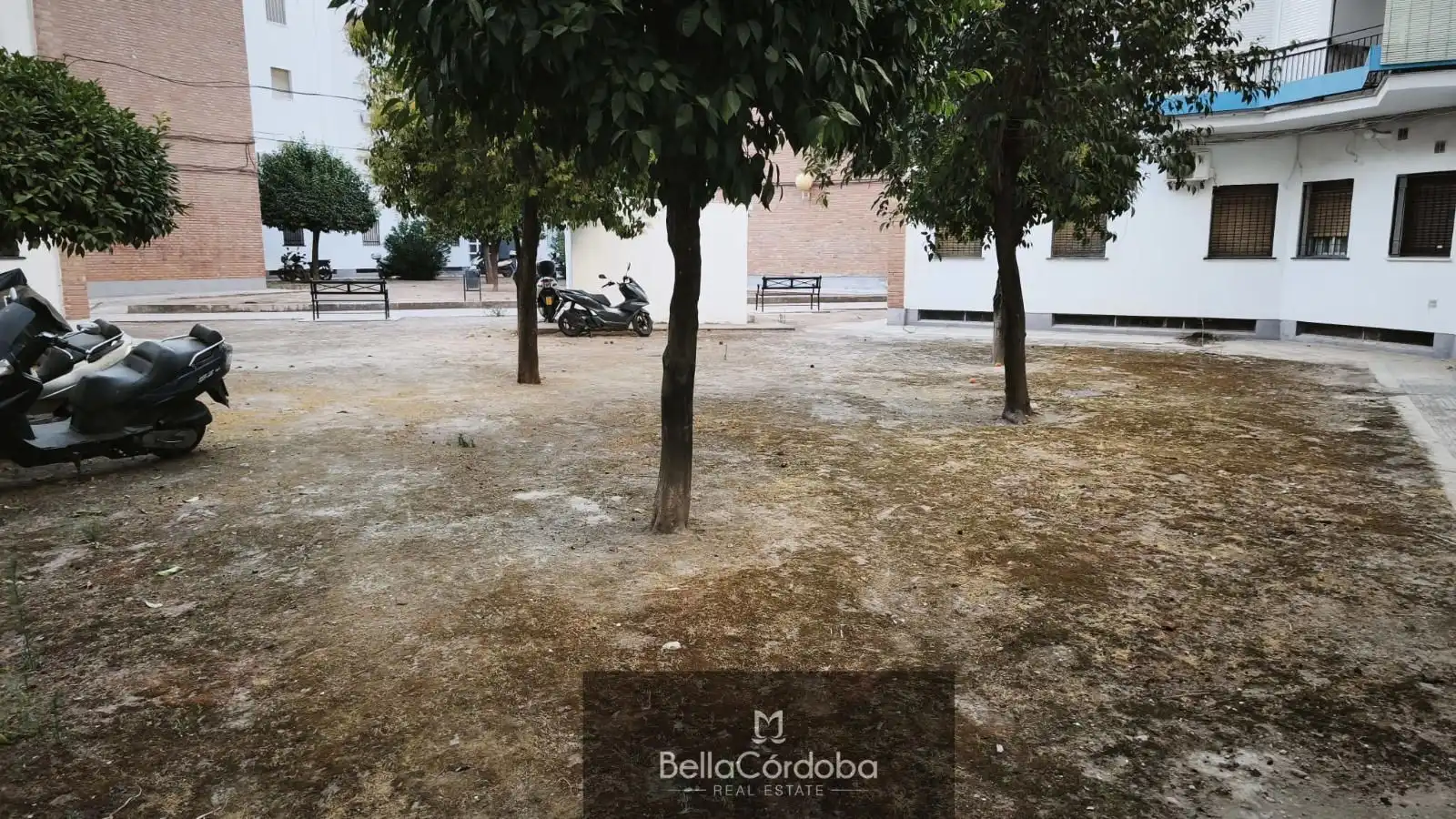 Wohnung zum Verkauf in Córdoba mit Klimaanlage, Heizung und Abstellraum