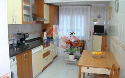 Kitchen of Flat for sale in Miranda de Ebro  with Heating, Parquet flooring and Terrace