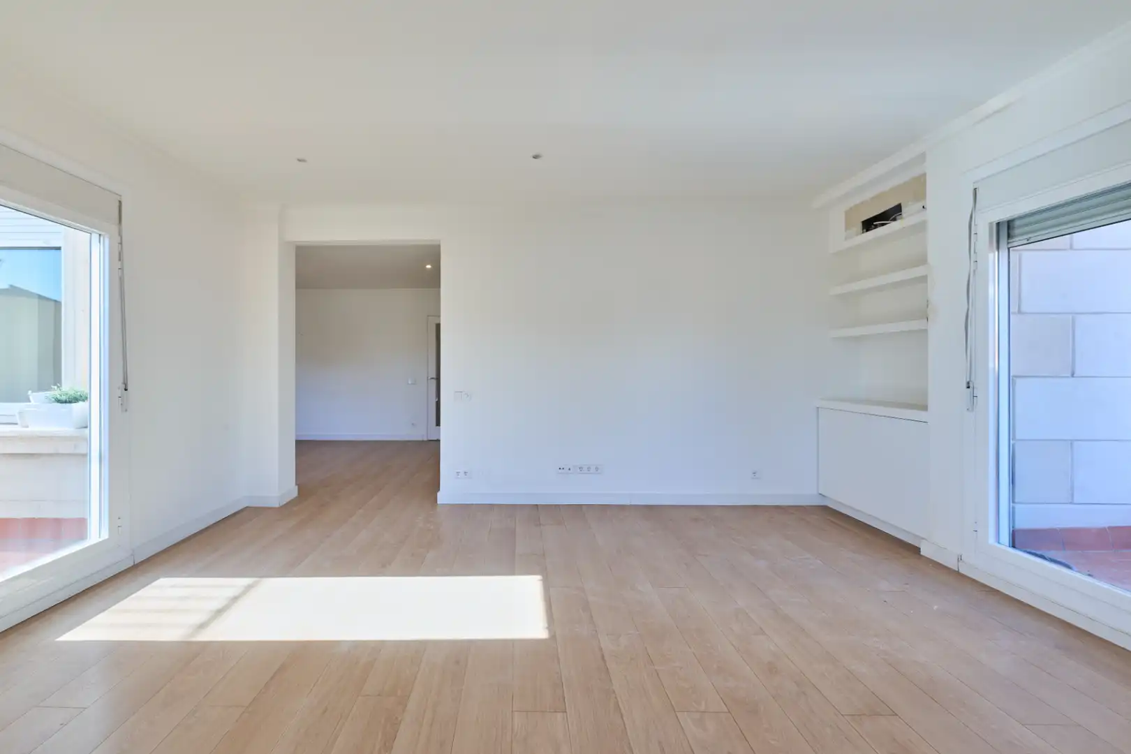 Sala de estar de Piso en venta en Barcelona con Aire acondicionado, Calefacción y Terraza