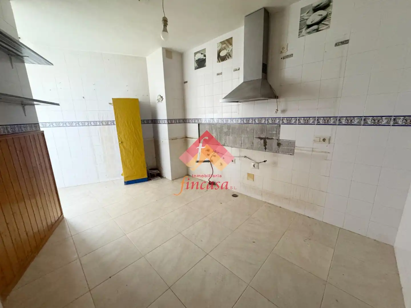 Cuina de Pis en venda en Ronda amb Balcó
