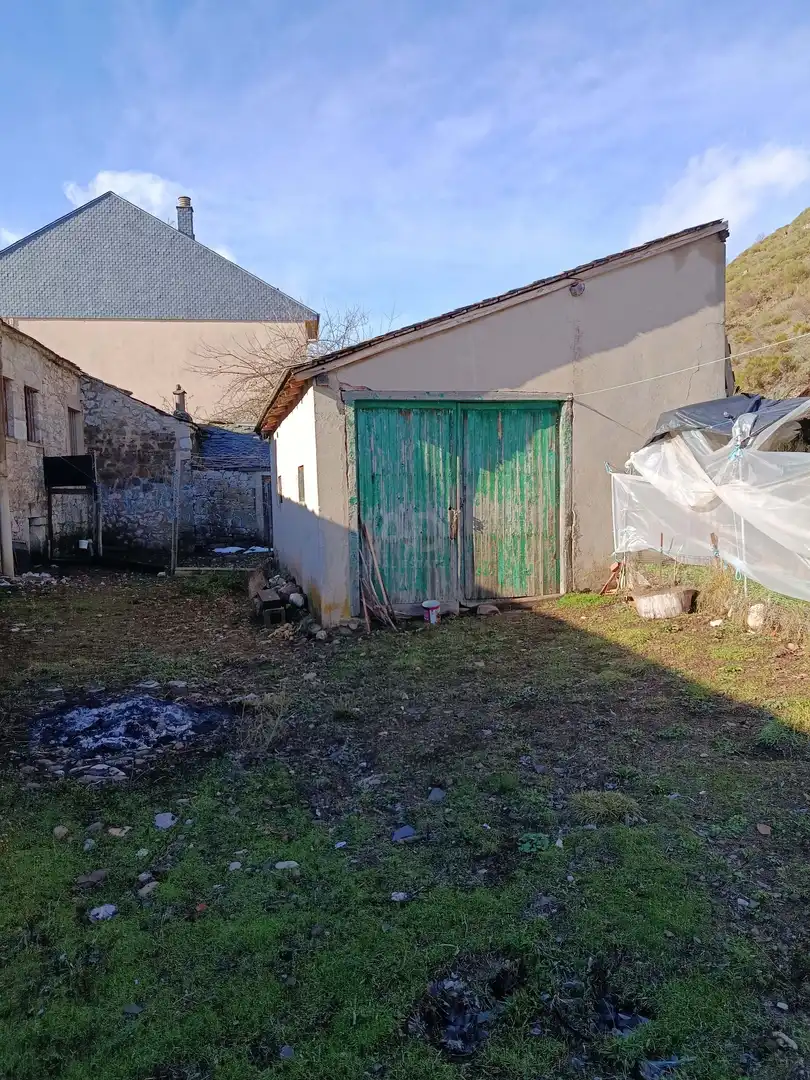 Casa o chalet en venta en Cabrillanes con Calefacción