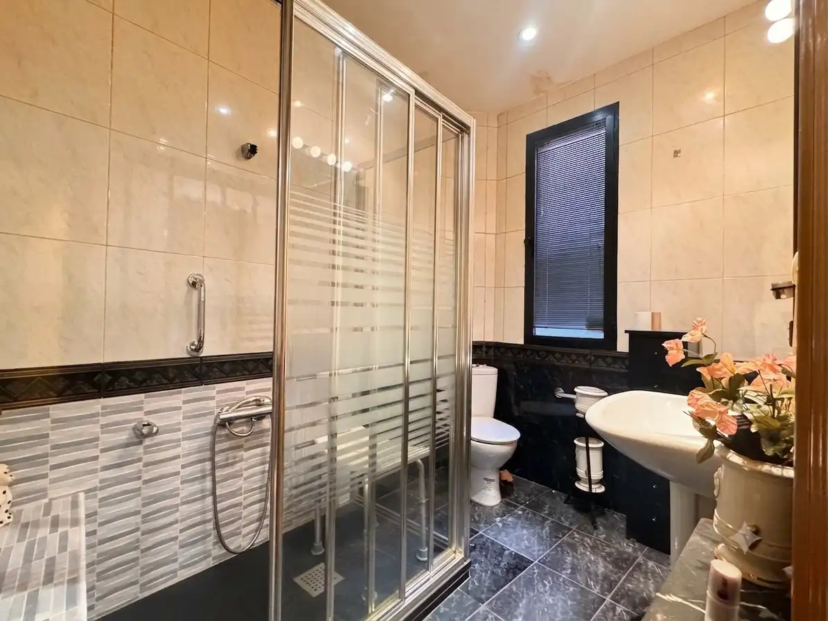 Piso con ascensor en venta en Calle del Marqués de Santa Ana, imagen 6