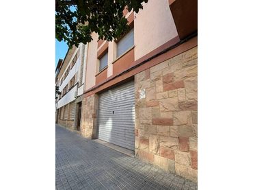 Individual to rent in Calle Doctor Candi Bayés