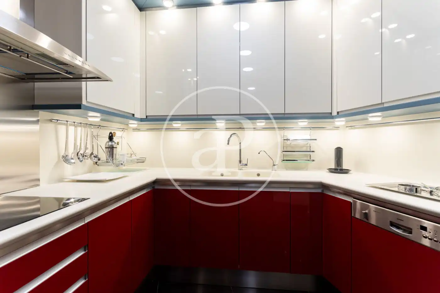 Cocina de Piso de alquiler en Barcelona con Aire acondicionado, Calefacción y Amueblado