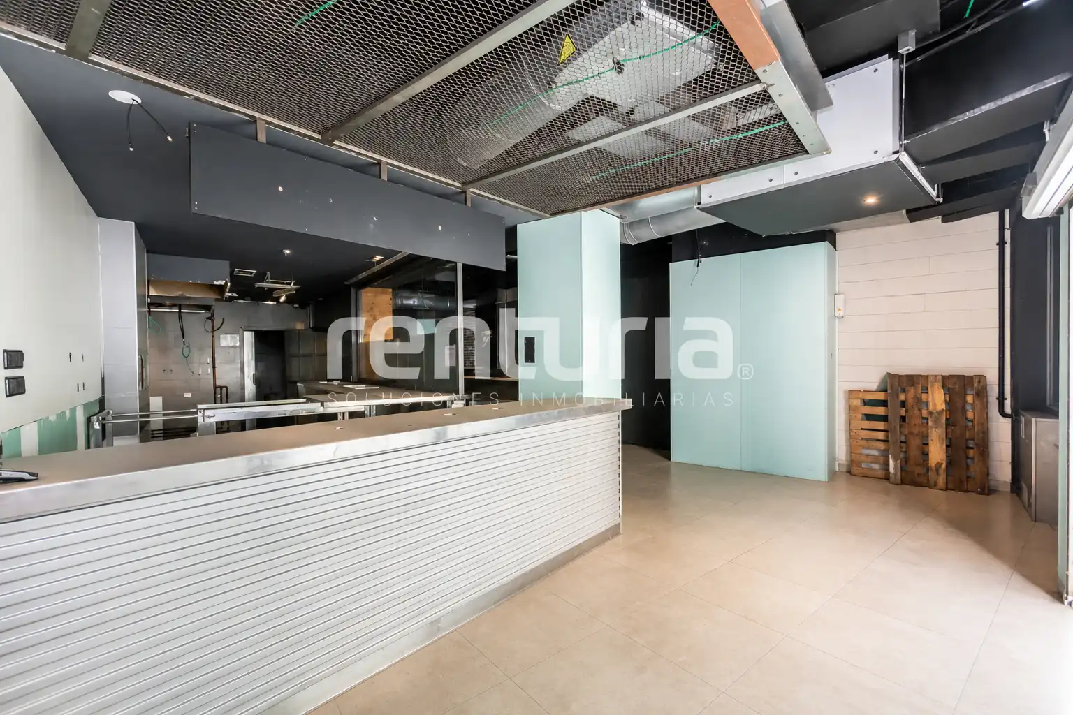 Commercial properties for rent in Valencia  with Air Conditioner
