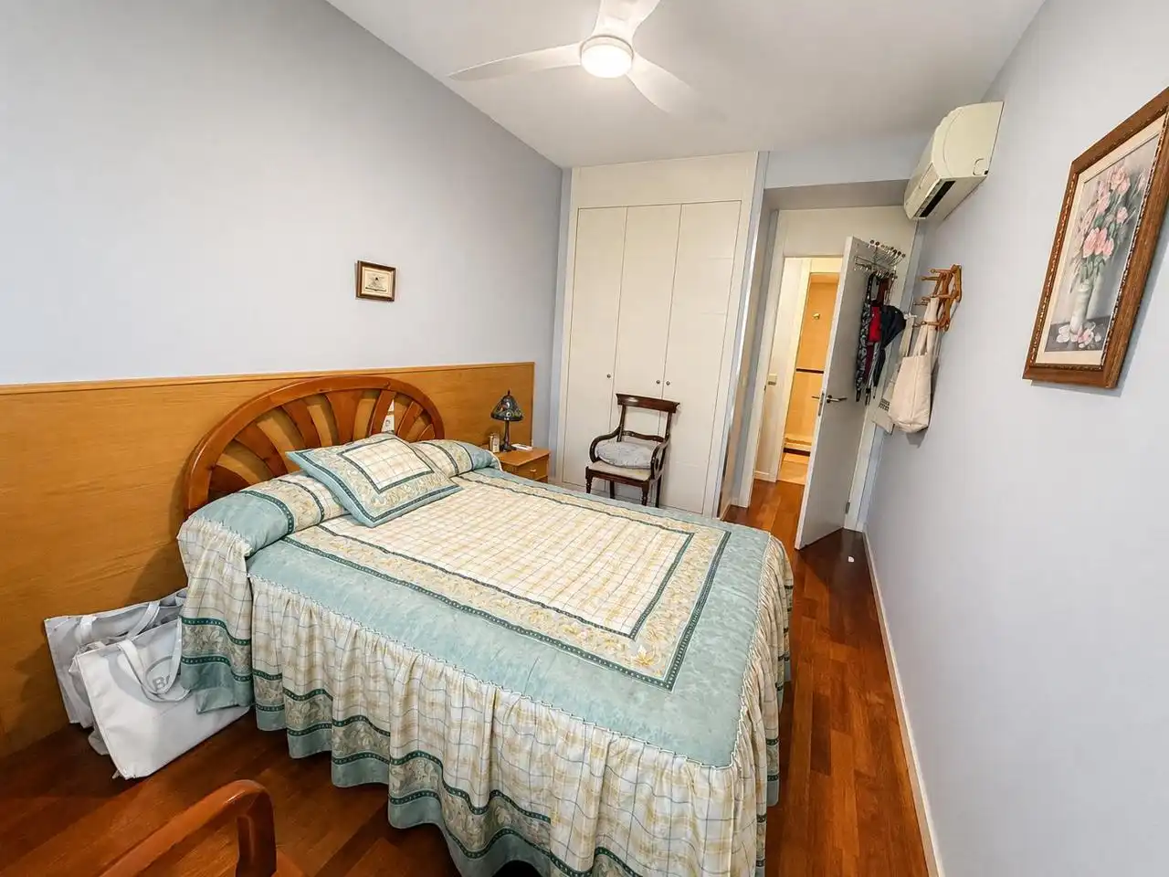 Bedroom of Flat for sale in Madrid  with Air Conditioner, Heating and Parquet flooring