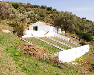 Jardí de Finca rústica en venda en Canillas de Albaida amb Terrassa