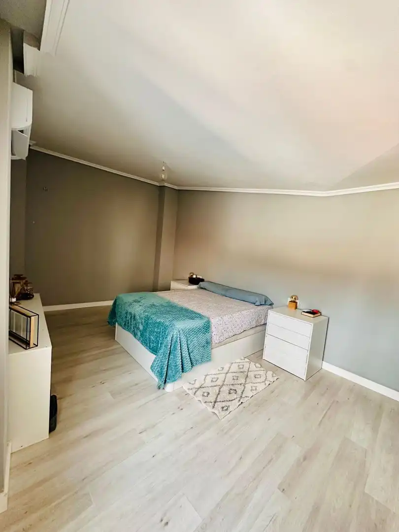 Dormitori de Dúplex en venda en Plasencia amb Aire condicionat, Calefacció i Terrassa