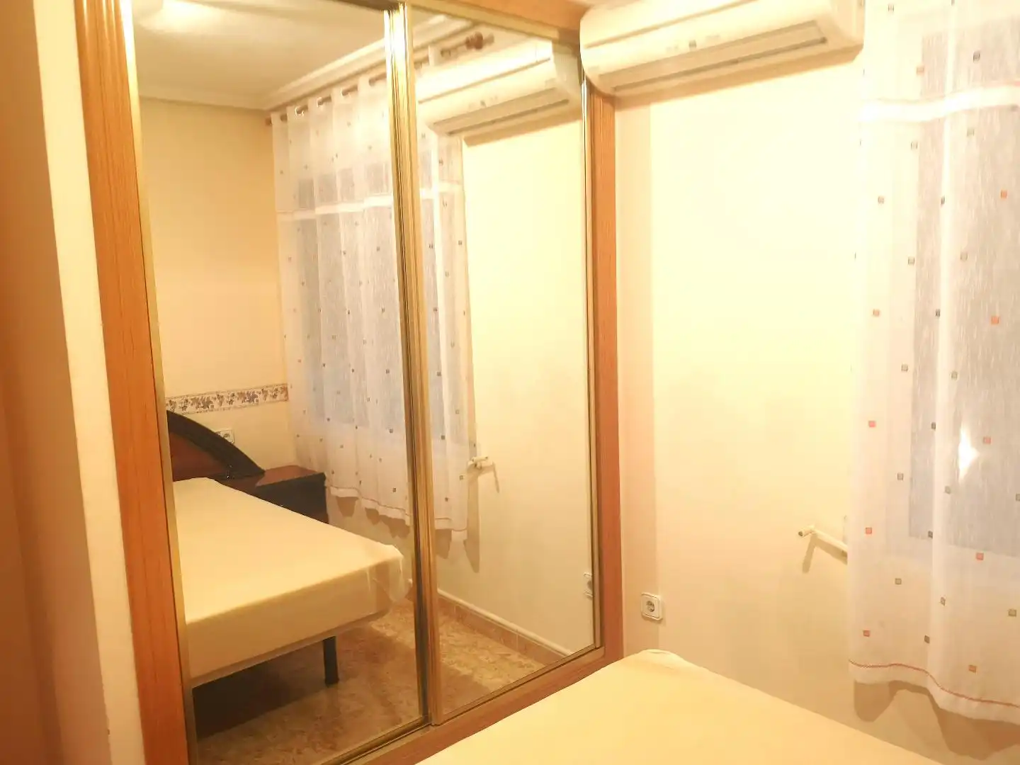 Habitación de Casa o chalet en venta en Alzira con Terraza, Trastero y Piscina