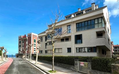 Vista exterior de Dúplex en venda en Zarautz