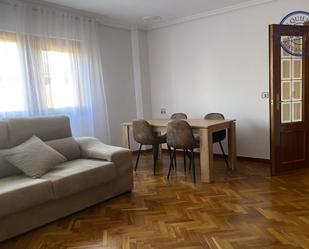 Living room of Duplex to rent in Segovia Capital  with Air Conditioner