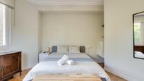 Bedroom of Flat to share in  Barcelona Capital  with Heating