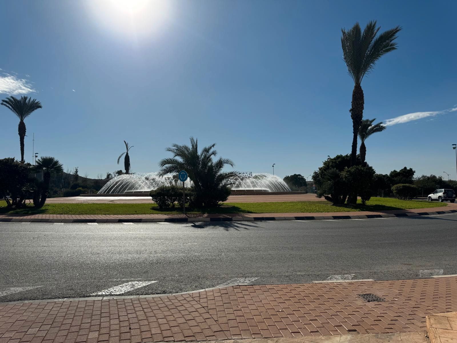 Vista exterior de Local en venda en Guardamar del Segura amb Aire condicionat i Terrassa