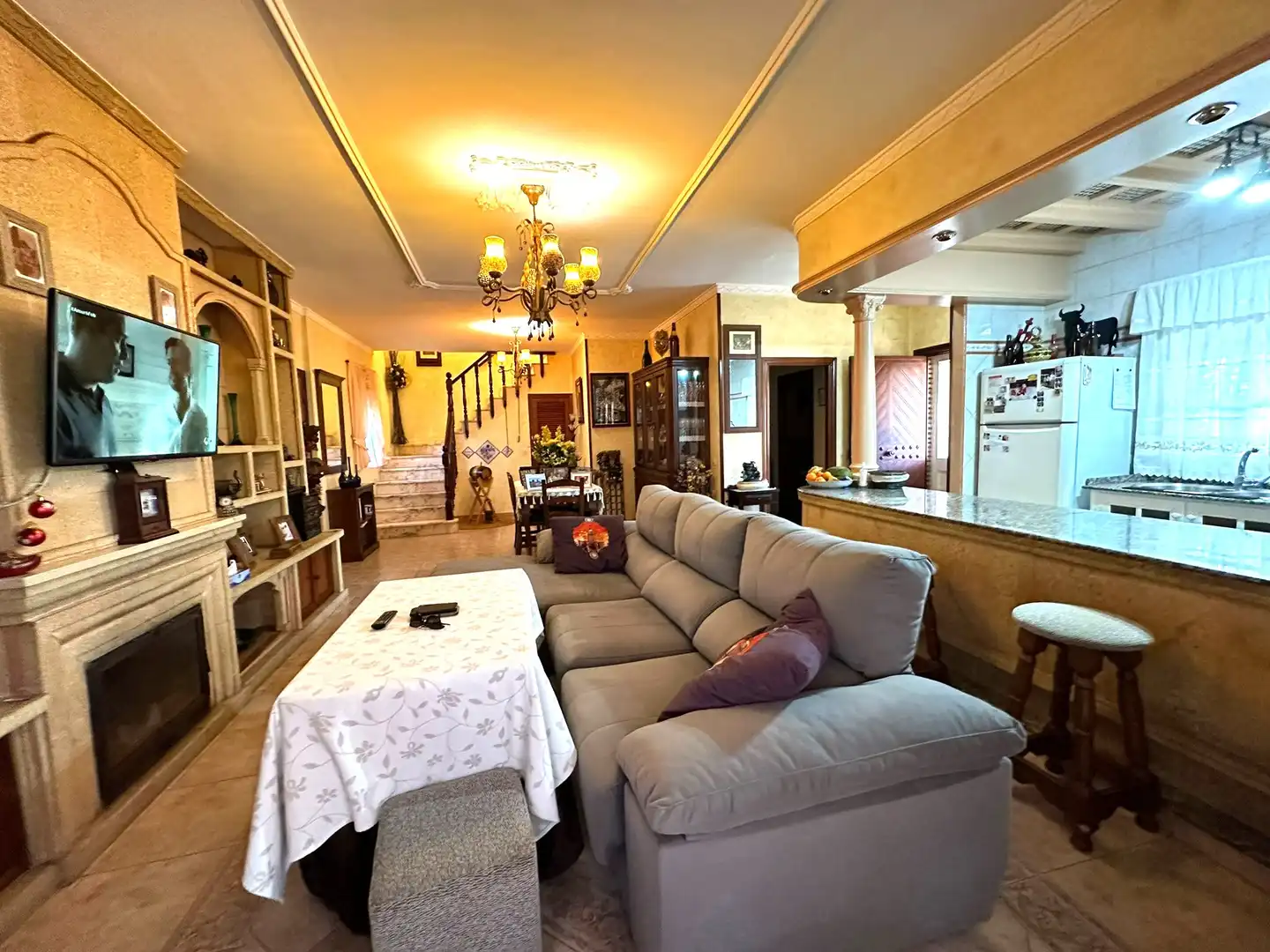 Sala d'estar de Casa o xalet en venda en El Puerto de Santa María amb Aire condicionat, Jardí privat i Terrassa