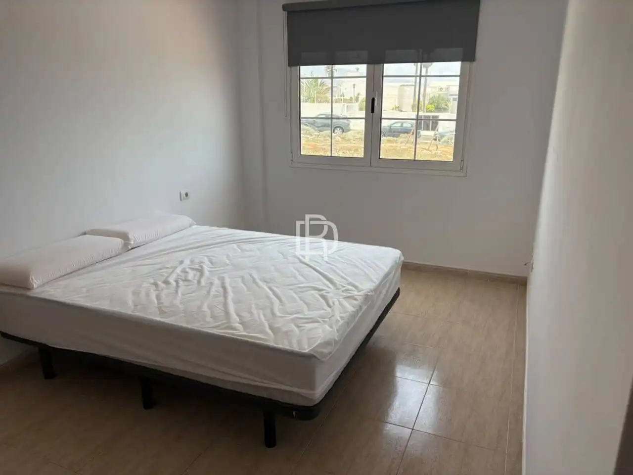 Habitación de Piso de alquiler en Arico con Terraza y Piscina comunitaria