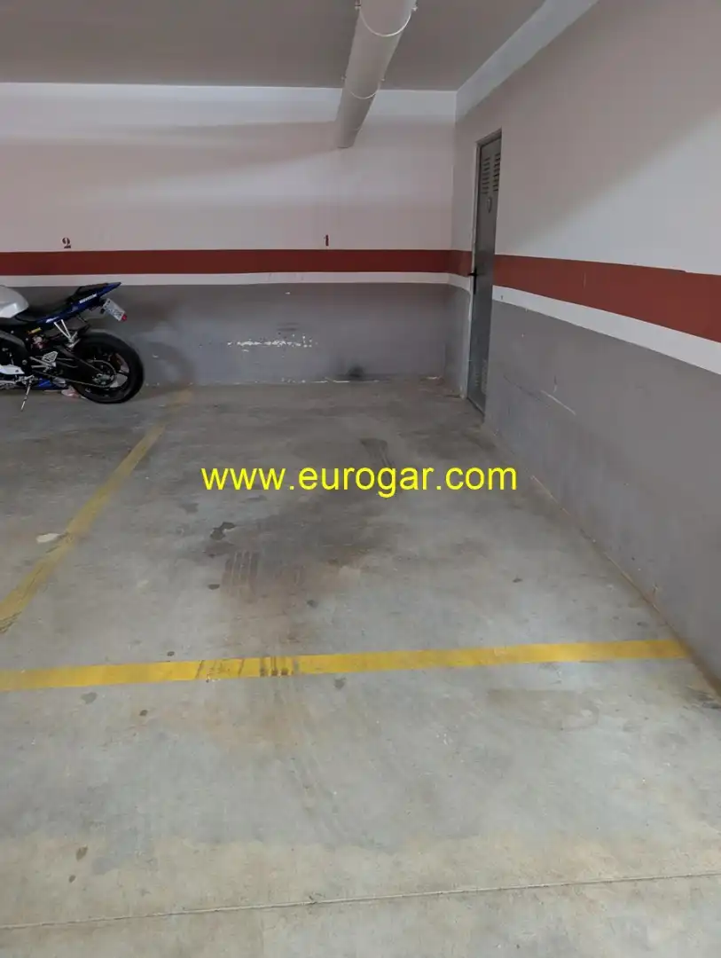 Parking de Ático en venta en Chiva con Terraza y Trastero