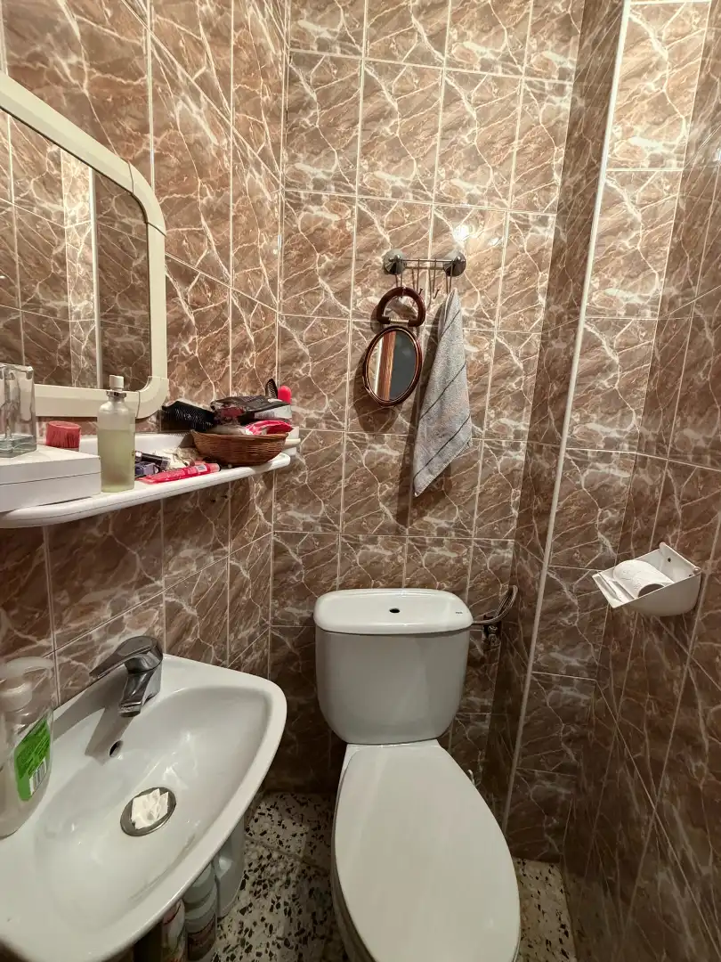Baño de Casa adosada en venta en Ardales con Aire acondicionado, Terraza y Amueblado